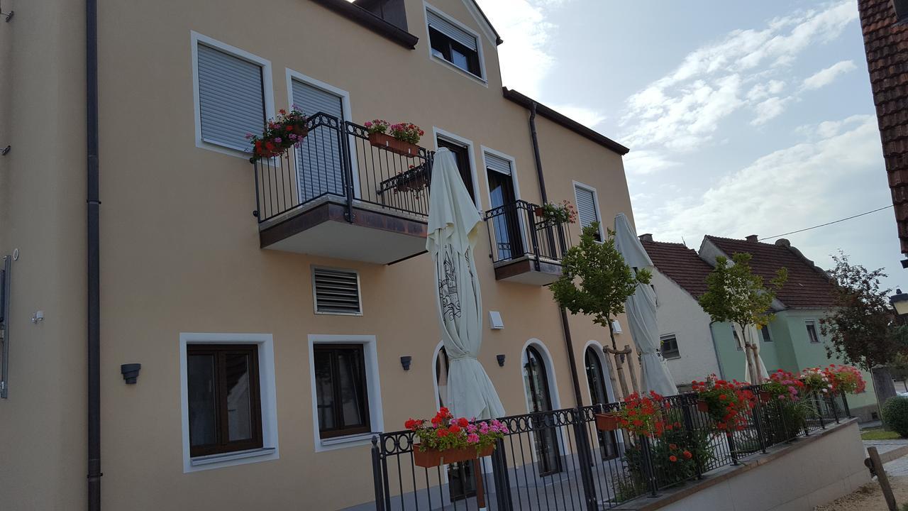 Amalfi Buttenwiesen Zewnętrze zdjęcie